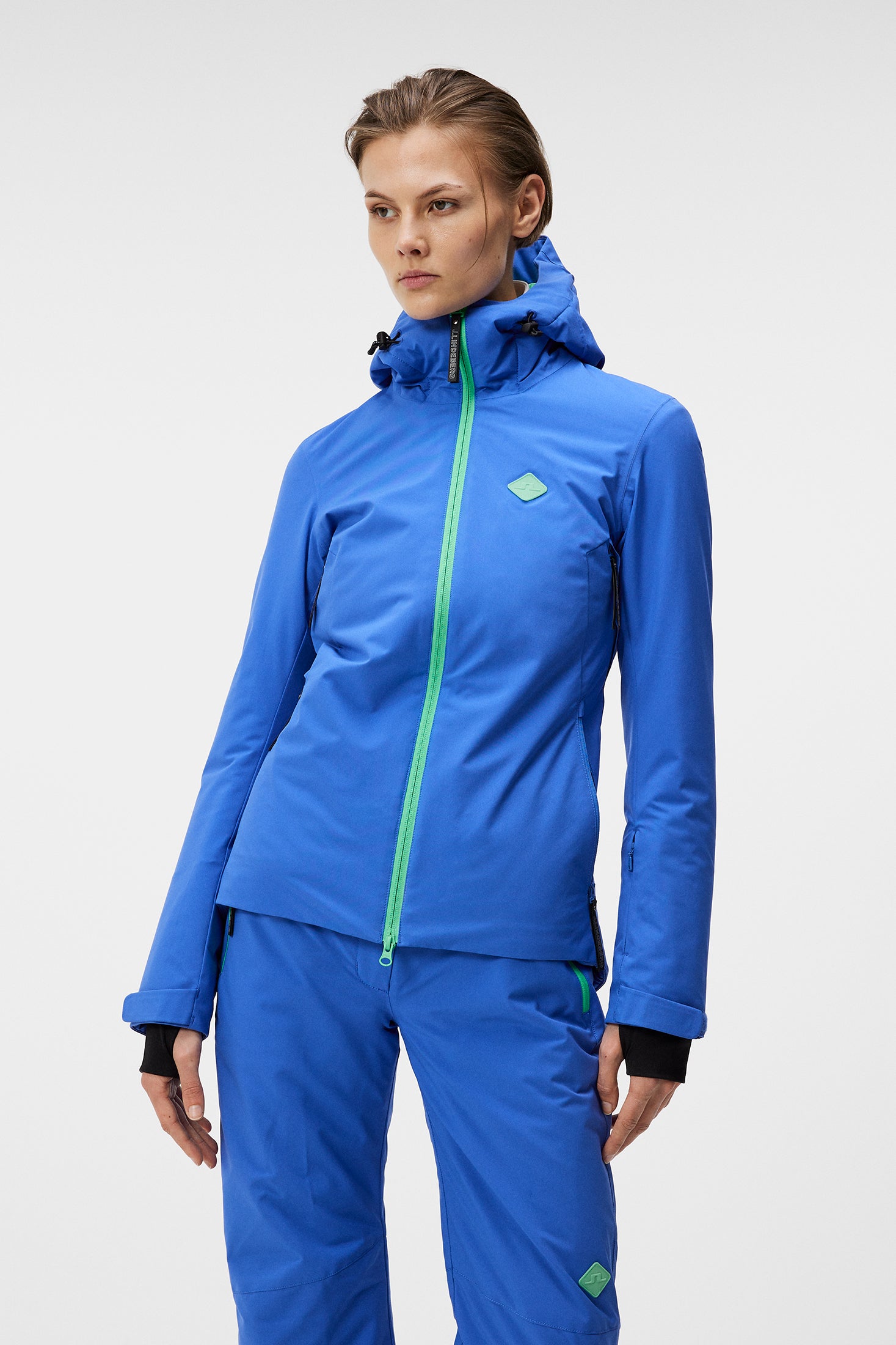 j-lindeberg-womens-starling-ski-jacket-dazzling-blue-golf-anything