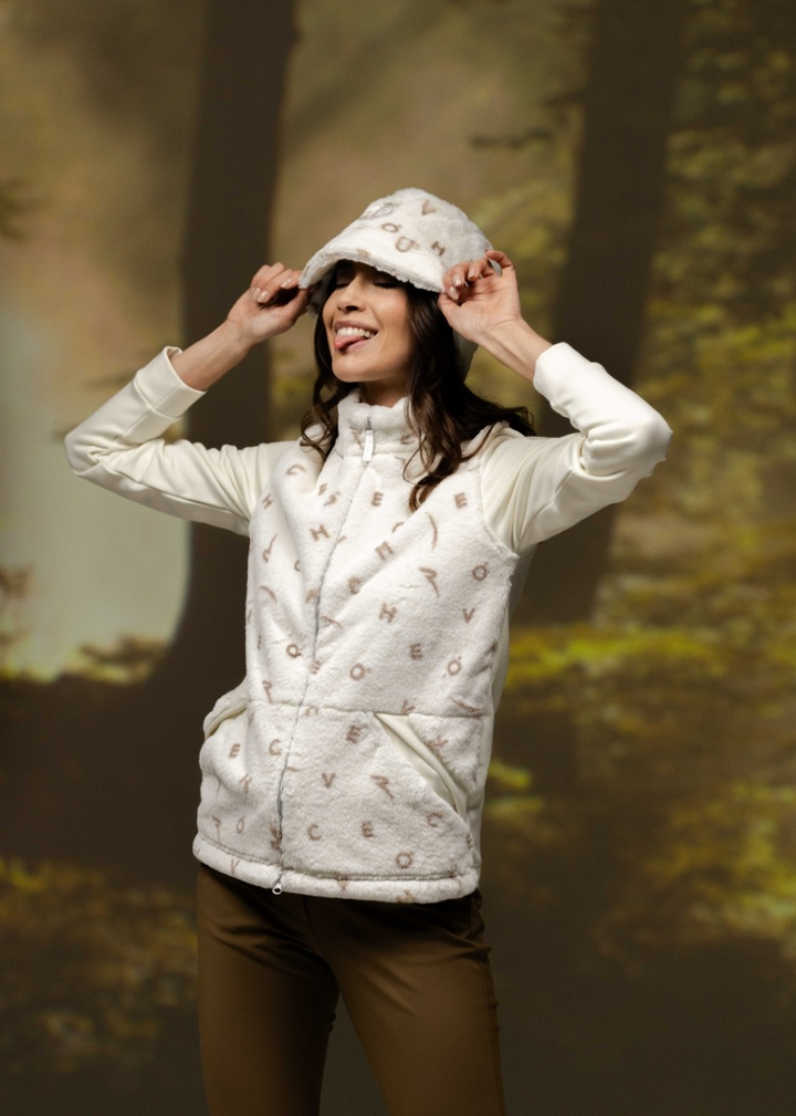 Chervò Women's  PETRUSKA PRO-THERM® Faux Fur Golf Jacket - STONE