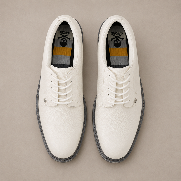 G/FORE MEN'S COLLECTION GALLIVANTER GOLF SHOE - SNOW / KHAKI