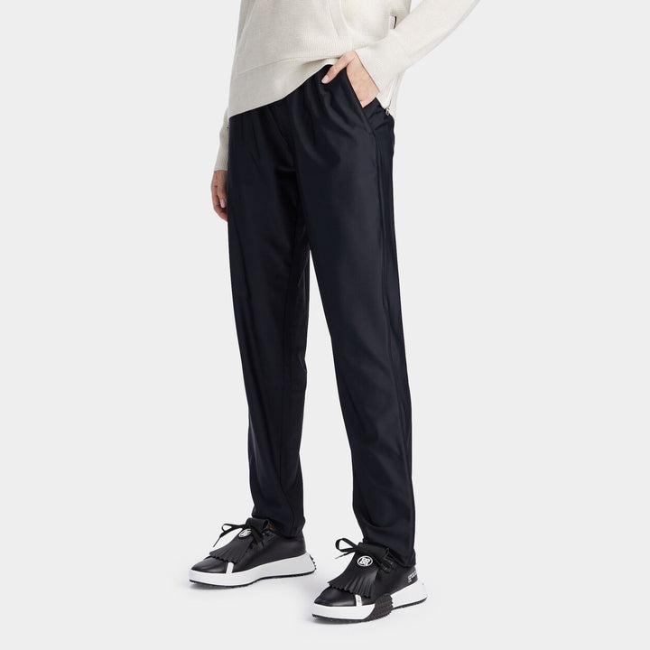 G/FORE WOMEN'S RELAXED FIT TECH NYLON TRACK PANT - ONYX