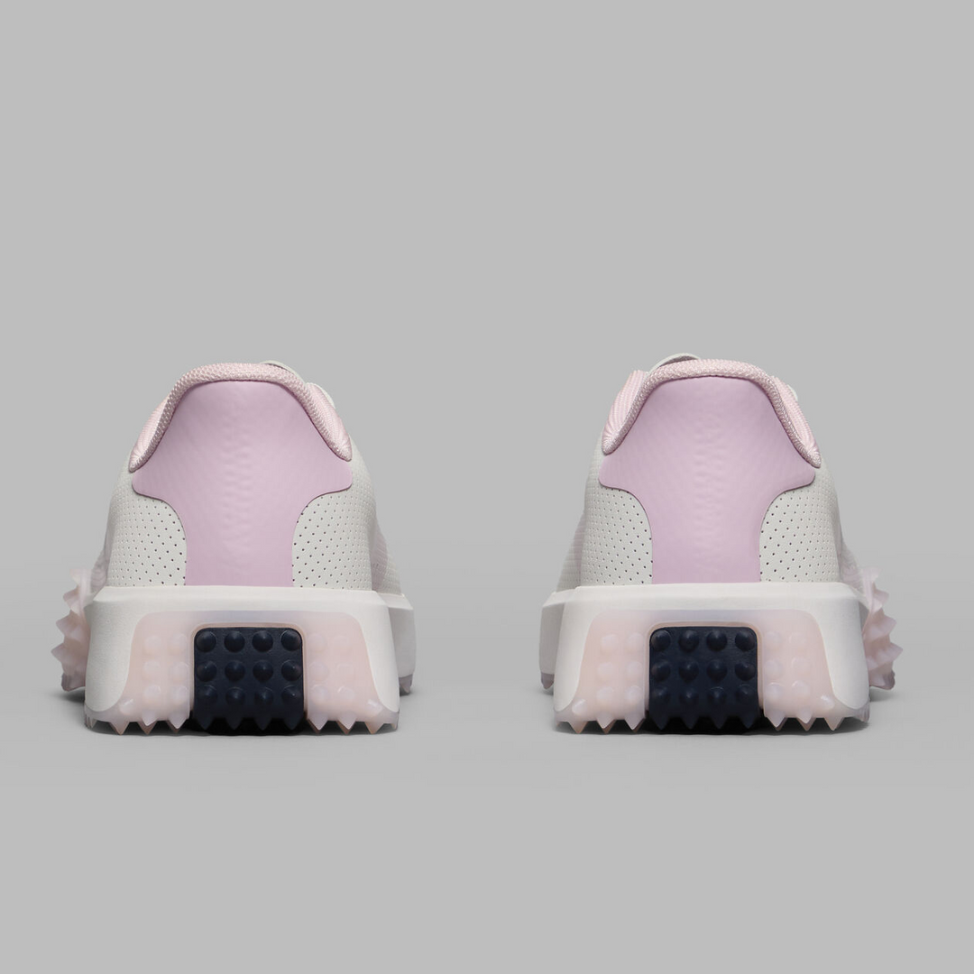 G/FORE WOMEN'S G.112 PERFORATED SADDLE STRIPE KILTIE GOLF SHOE - SNOW / BLUSH