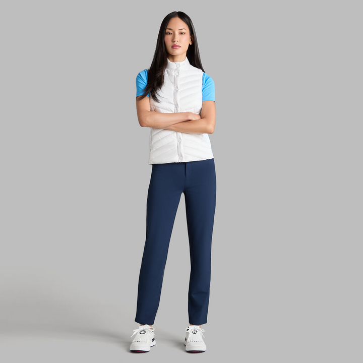 G/FORE WOMEN'S V-DOWN QUILTED STRETCH TECH INTERLOCK VEST - SNOW