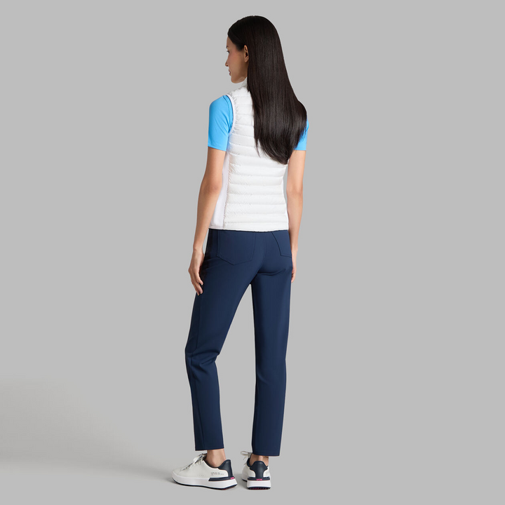 G/FORE WOMEN'S V-DOWN QUILTED STRETCH TECH INTERLOCK VEST - SNOW