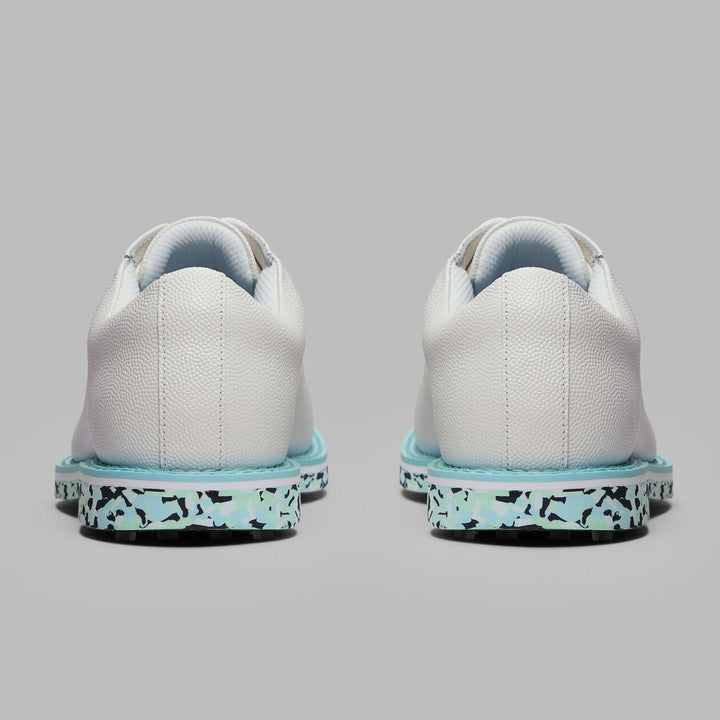 G/FORE MEN'S GALLIVANTER CAMO SOLE LEATHER GOLF SHOE - SNOW / CENOTE