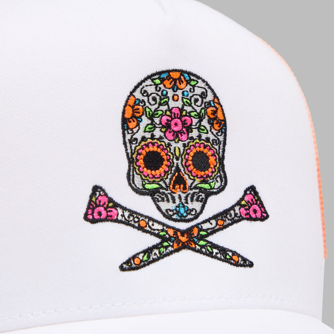 G/FORE MEN'S FLORAL SKULL & TEES TRUCKER HAT - SNOW