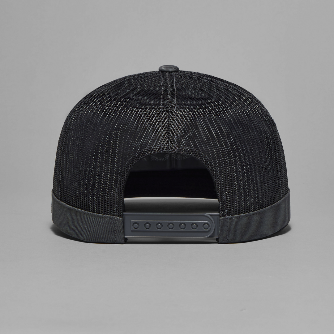 G/FORE MENS SOUTACHE KNIT INTERLOCK TALL TRUCKER HAT - CHARCOAL
