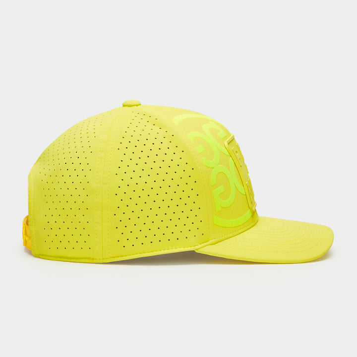G/FORE MENS PRAY FOR BIRDIES PERFORATED FEATHERWEIGHT TECH SNAPBACK HAT - SOLAR