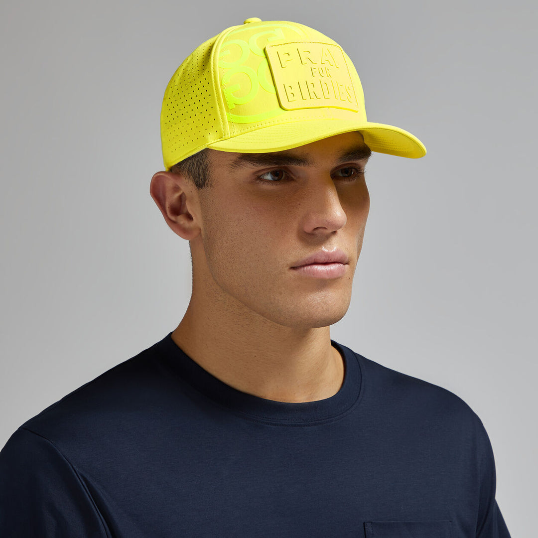 G/FORE MENS PRAY FOR BIRDIES PERFORATED FEATHERWEIGHT TECH SNAPBACK HAT - SOLAR