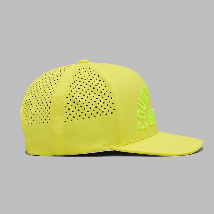 G/FORE MEN'S COUNTRY CLUB MISFIT PERFORATED DELTA HAT - ELECTRIC