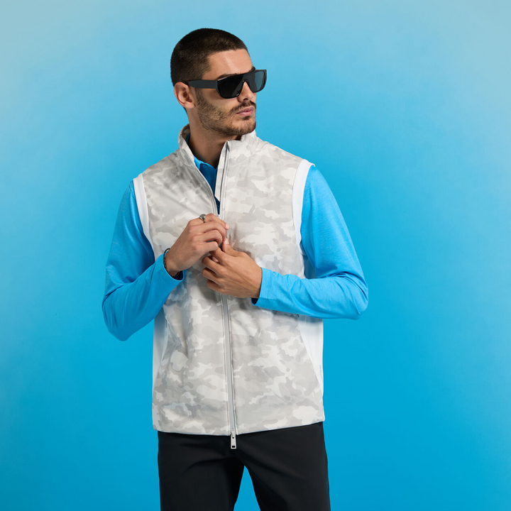 G/FORE MEN'S THE MAVERICK HYBRID STRETCH VEST - SNOW CAMO