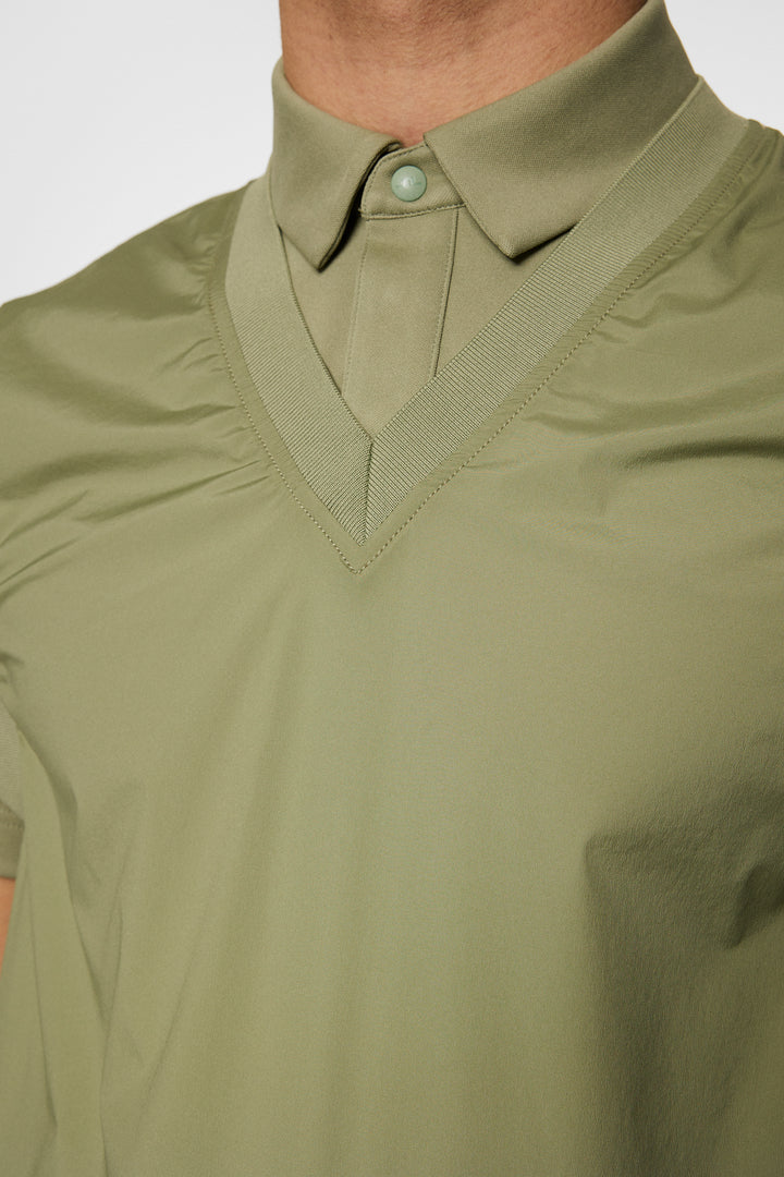 J.Lindeberg Men's Hybrid Vest Windbreaker - OIL GREEN