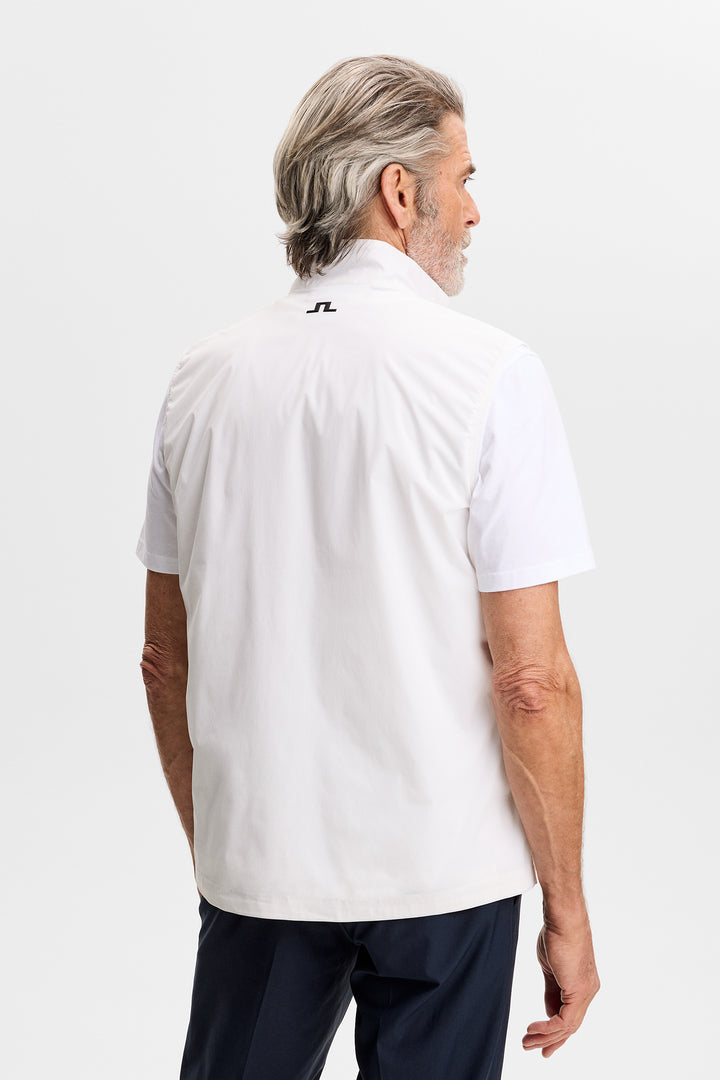 J.Lindeberg Men's Ash Light Packable Vest - WHITE