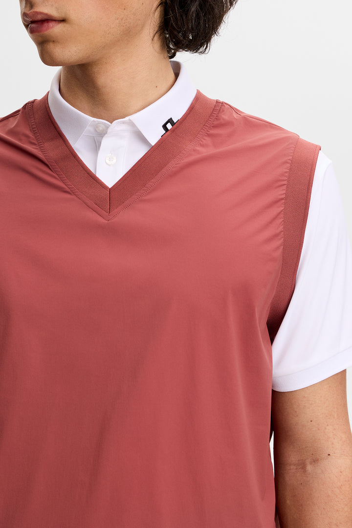 J.Lindeberg Men's Hybrid Vest Windbreaker - APPLE BUTTER