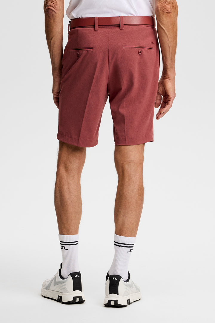 J.Lindeberg Men's Vent Shorts - TERRACOTTA