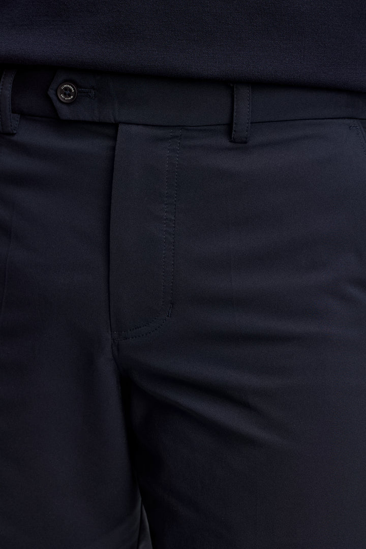 J.Lindeberg Men's Mitch Shorts - JL NAVY
