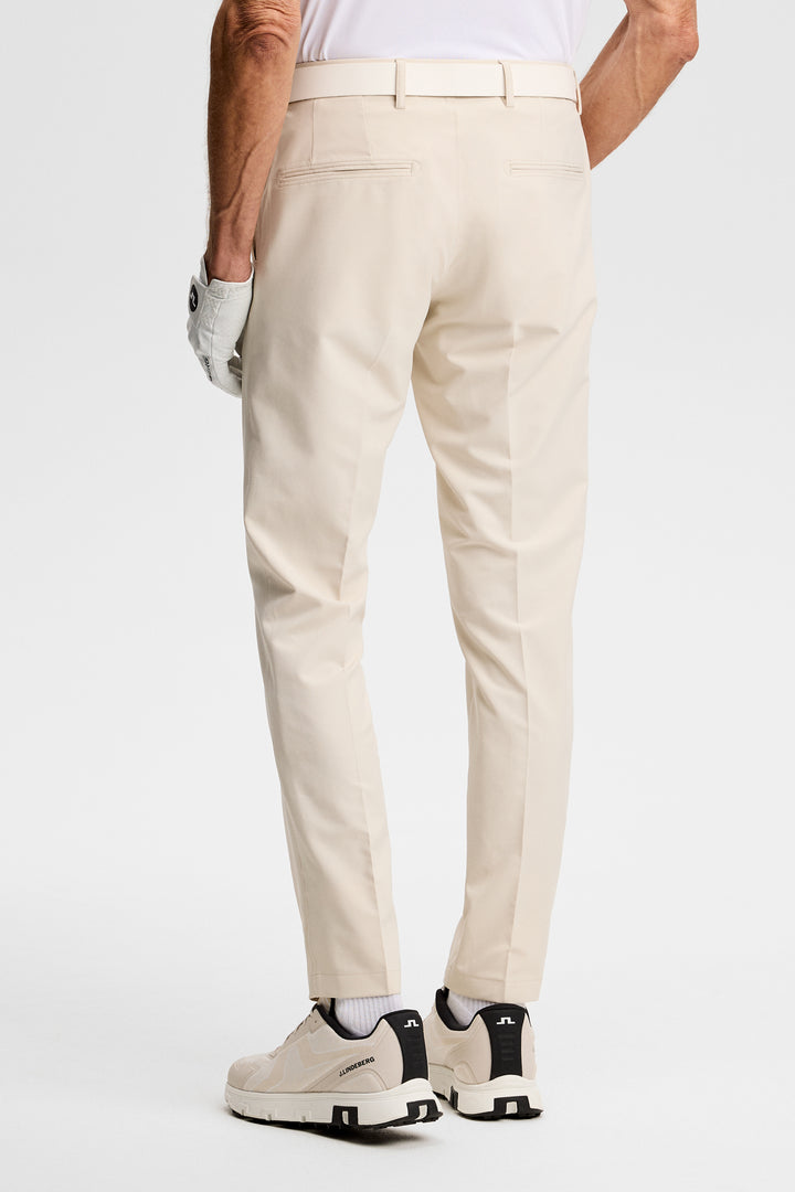 J.Lindeberg Men's Elof Pant - MOONBEAM