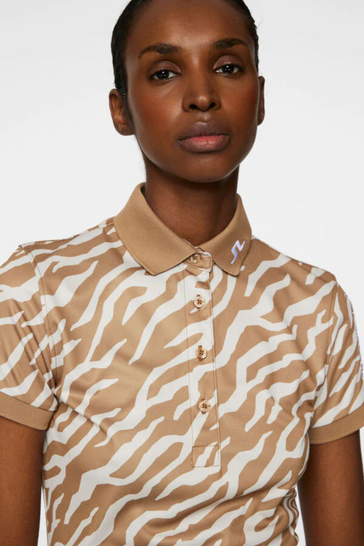 J.Lindeberg Women's TOUR TECH PRINT Polo - TOUR TIGERS EYE