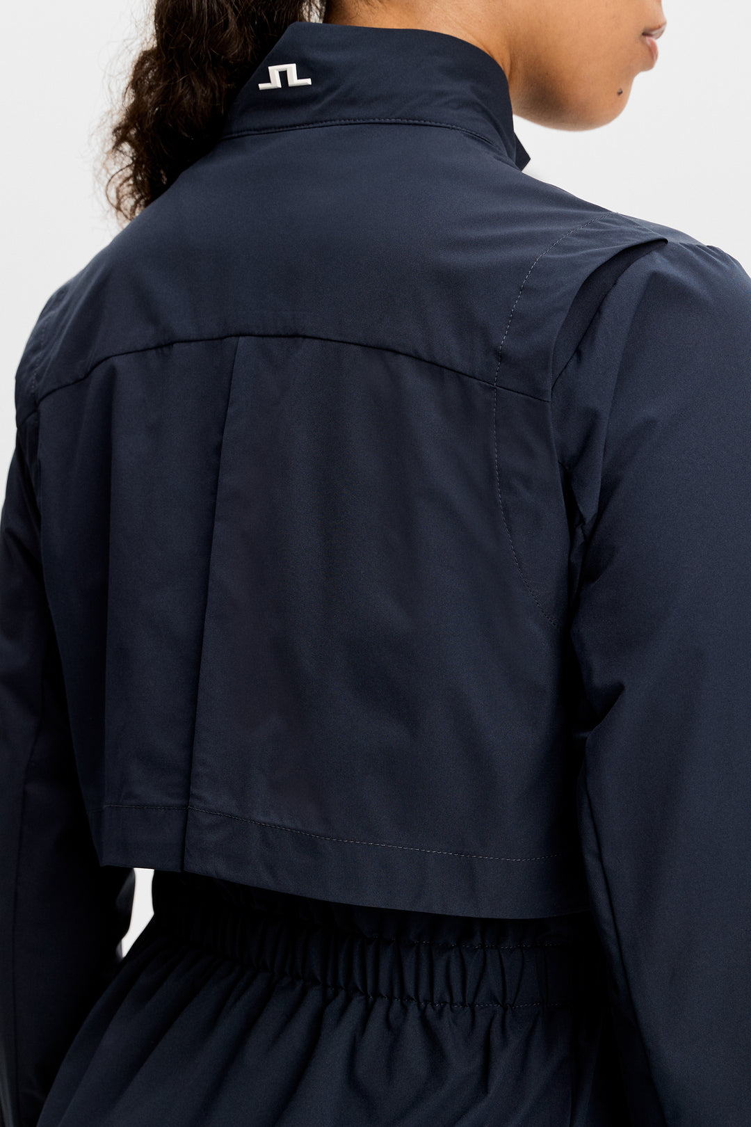 J.Lindeberg Women's Ellie Motion Shell Jacket - NAVY