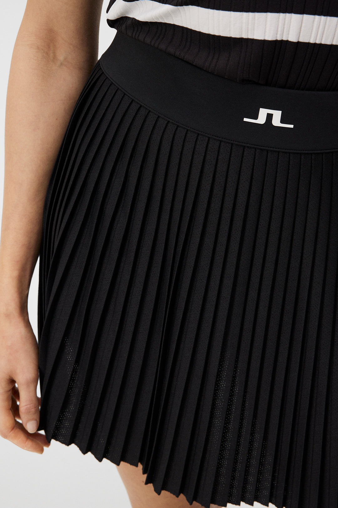 J.Lindeberg Womens Binx Skirt - BLACK