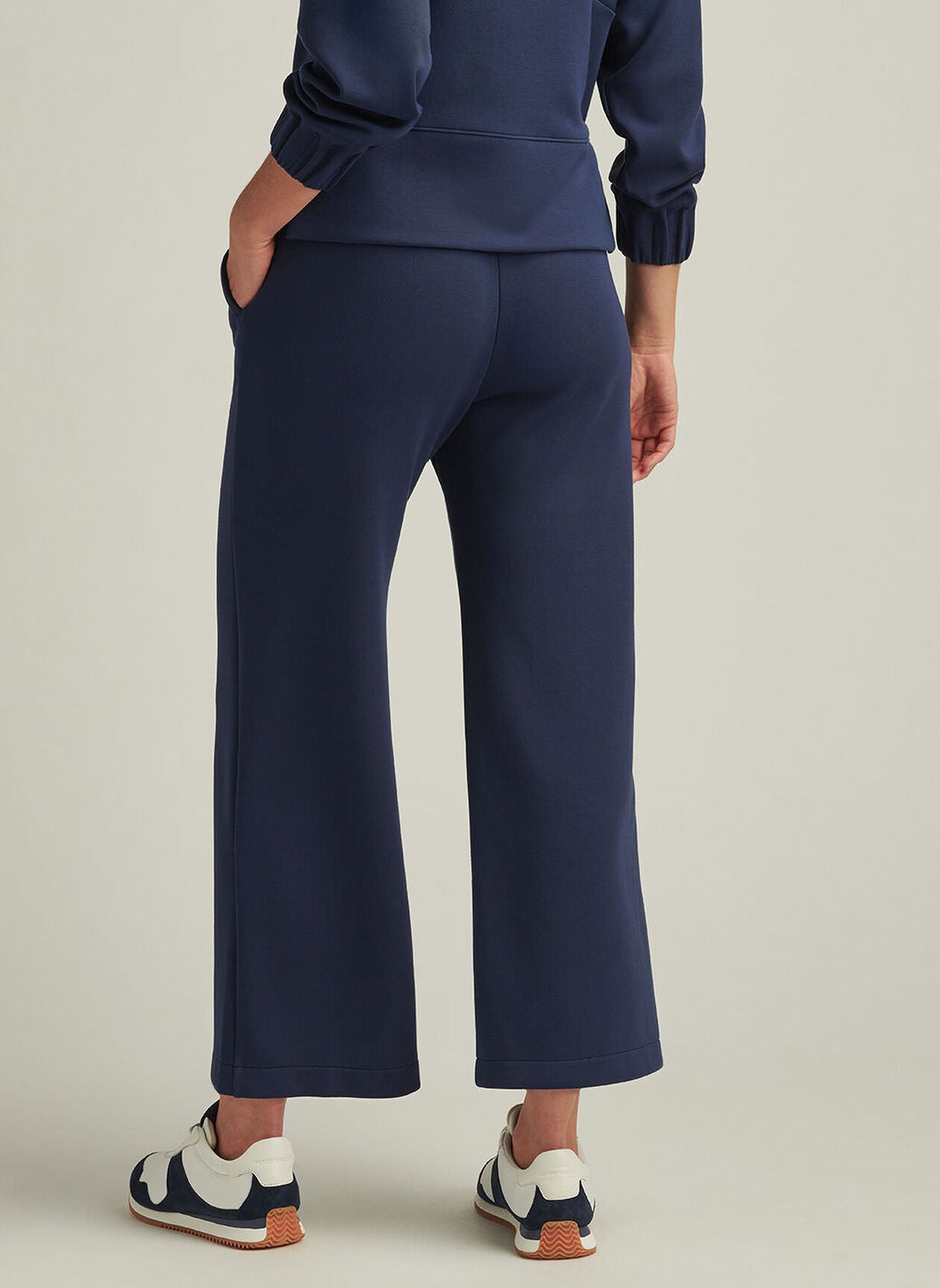 Peter Millar Womens Flora Knit Cropped Pant - Navy