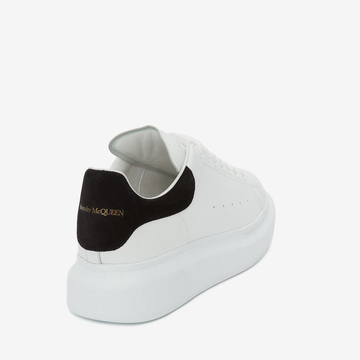 Alexander McQueen Womens Oversized Sneaker - WHITE/BLACK