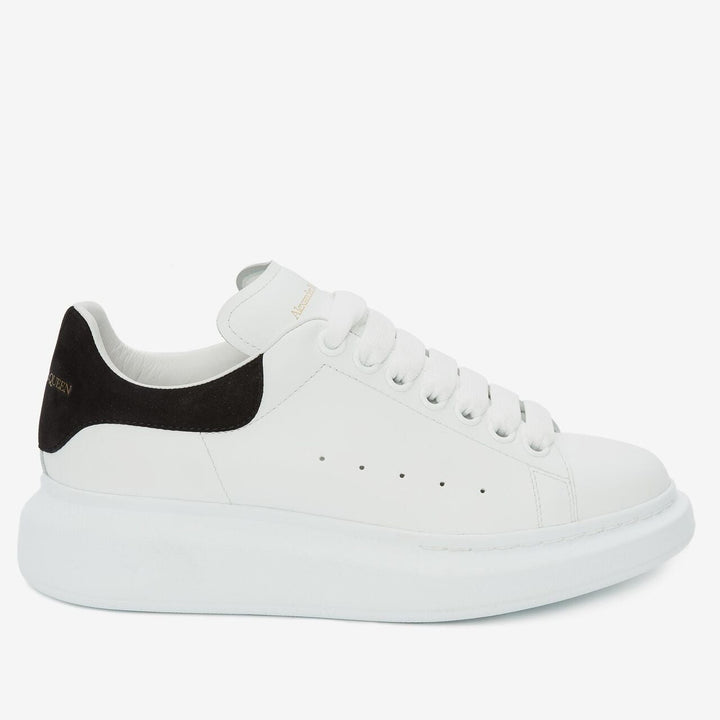 Alexander McQueen Womens Oversized Sneaker - WHITE/BLACK