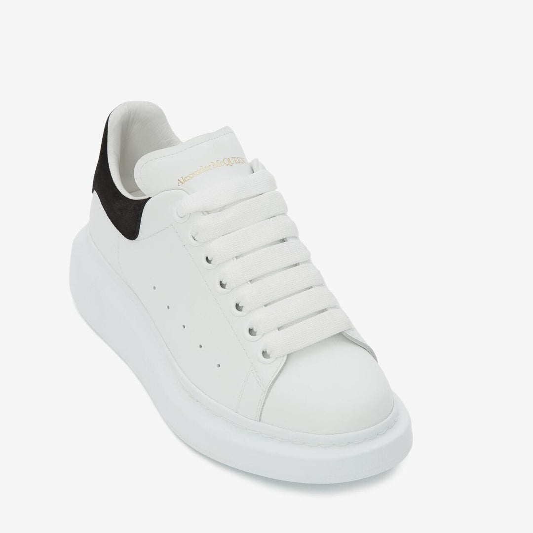 Alexander McQueen Womens Oversized Sneaker - WHITE/BLACK