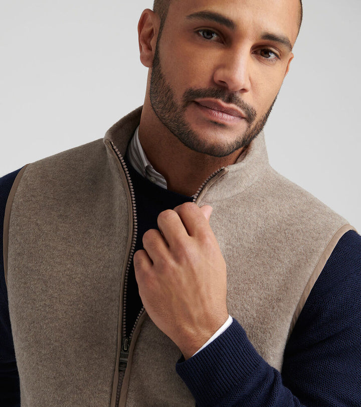 Peter Millar Men's Classic Fit Crown Flex Merino Vest - GRAIN