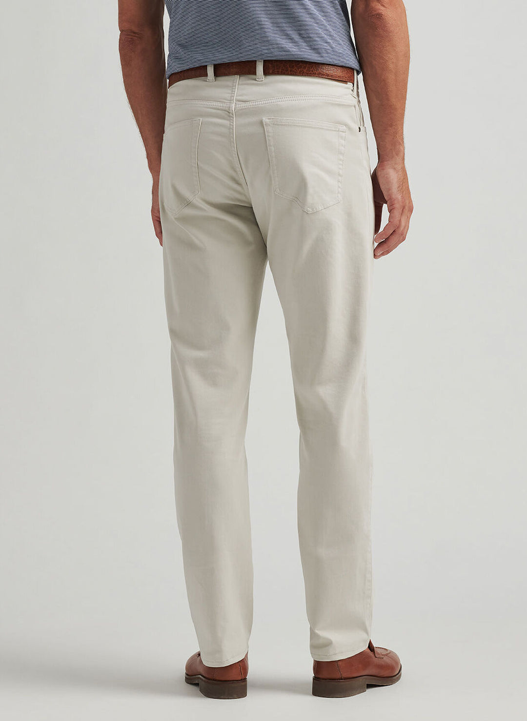 Peter Millar Mens Classic Fit Signature Sateen Five-Pocket Pant - Stone