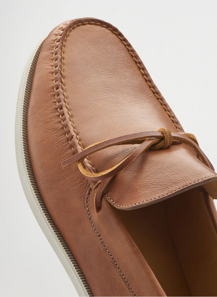 PETER MILLAR Men's Excursionist Leather Boat Shoe - COGNAC