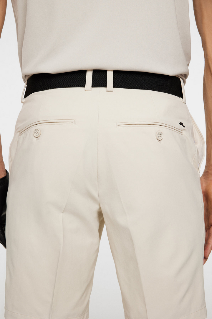 J.Lindeberg Men's Mitch Shorts - MOONBEAM