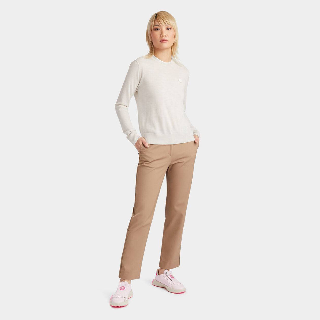 G/FORE WOMEN'S STRETCH TECH TWILL MID RISE STRAIGHT LEG TROUSER  - FAWN