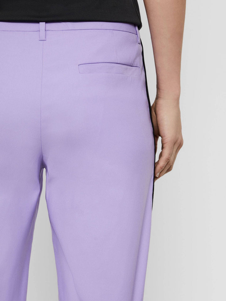 J.Lindeberg Womens KATTIS SCHOELLER 3xDRY GOLF PANTS - TULIP PURPLE